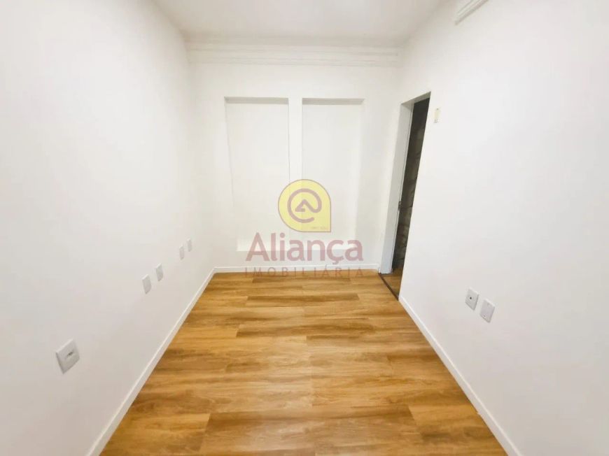 Aluga-se excelente prédio comercial localizado no bairro do Tirol