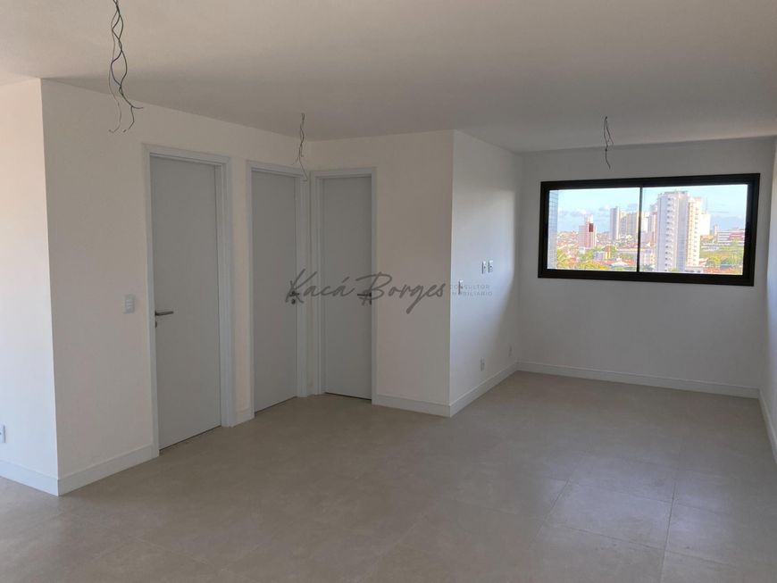 Apartamento em Lagoa Nova, 2 quartos, 1 suíte e 2 vagas
