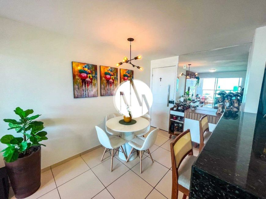 Apartamento 67m2, 2/4 uma suíte à venda em Capim Macio no Paradise Gardens