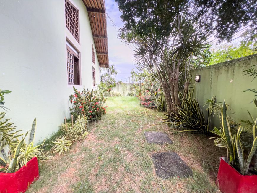 Júnior Creci 4745 - 84 99922.4172 - Casa c/ 5 quartos - R$ 800.000 - Candelária - Natal/RN