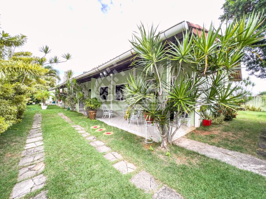 Júnior Creci 4745 - 84 99922.4172 - Casa c/ 5 quartos - R$ 800.000 - Candelária - Natal/RN