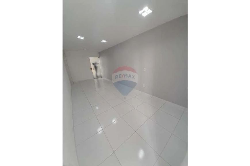 LOJA 108 PARA LOCAÇÃO COMERCIAL 24m²/ NO PONTA NEGRA CENTER