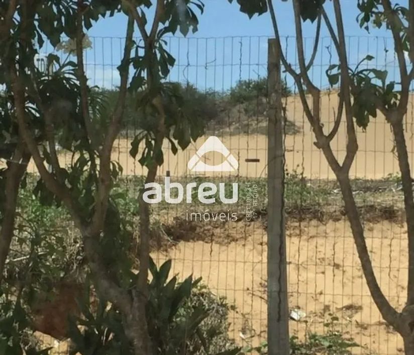 Excelente área no Planalto