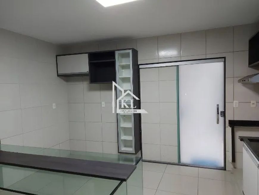 Casa - Perfeita Localização - 4 Suítes- Grande Espaço Interno - 250m2- Sombra - Capim Macio