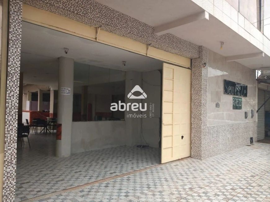 Ponto comercial no Planalto.