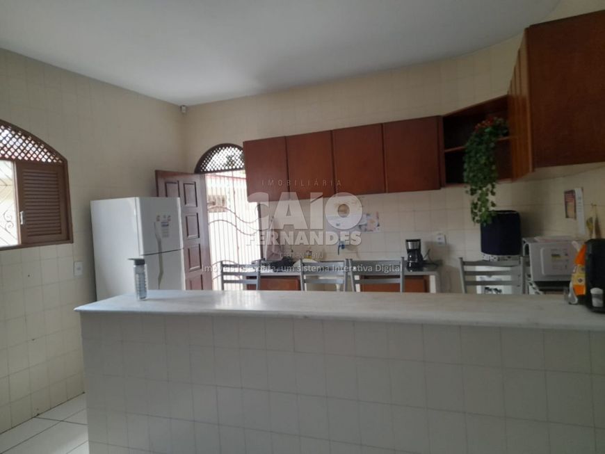 Prédio comercial em Lagoa Nova