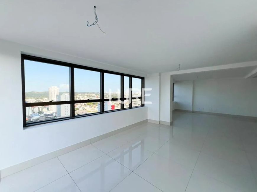 Cobertura! 200m - Localização Perfeita - 3 Suítes em Lagoa Nova - Natal - RN