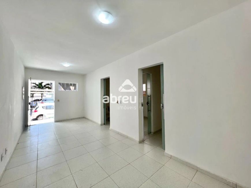 Prédio Comercial para Aluguel no Tirol, Natal