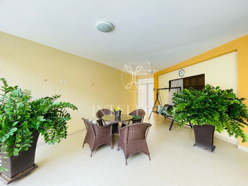 Vendo casa 3 suítes capim macio