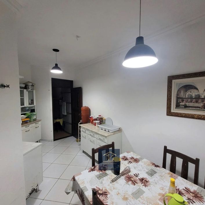 Casa a venda com 05 quartos , 03 com suites em Neópolis - Natal - RN