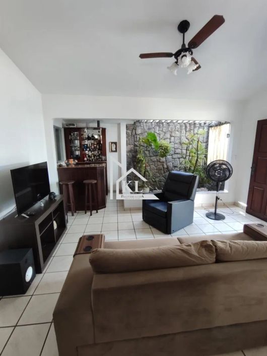 Excelente Casa - 5 Quartos - Sombra - Perfeita Localização - Bairro Conjunto Ponta Negra