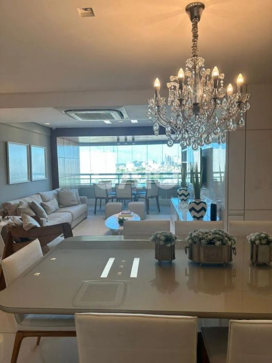 Apartamento no Condomínio Royal Palms