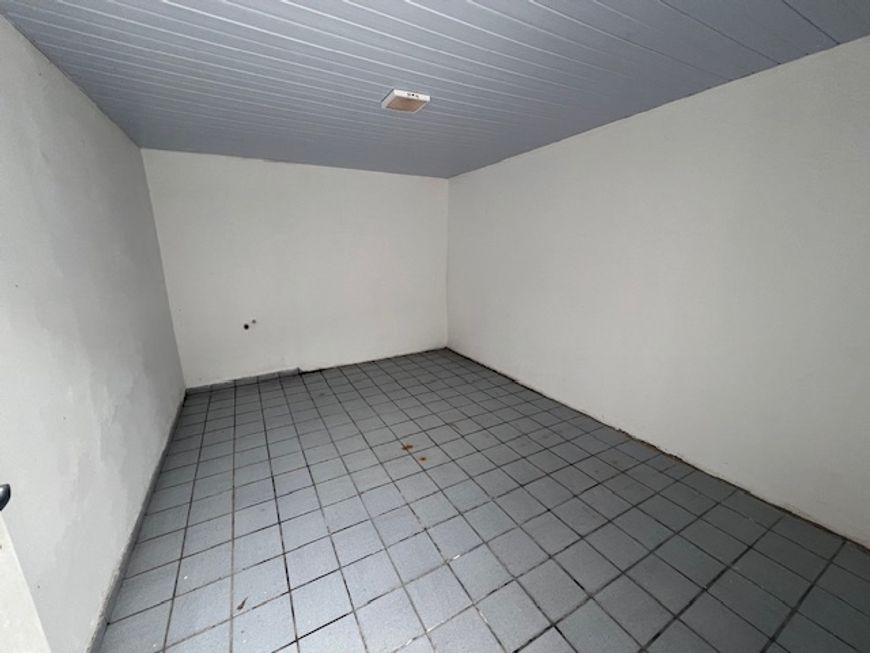 Casa para aluguel tem 204 metros quadrados em Cidade Alta - Natal - RN