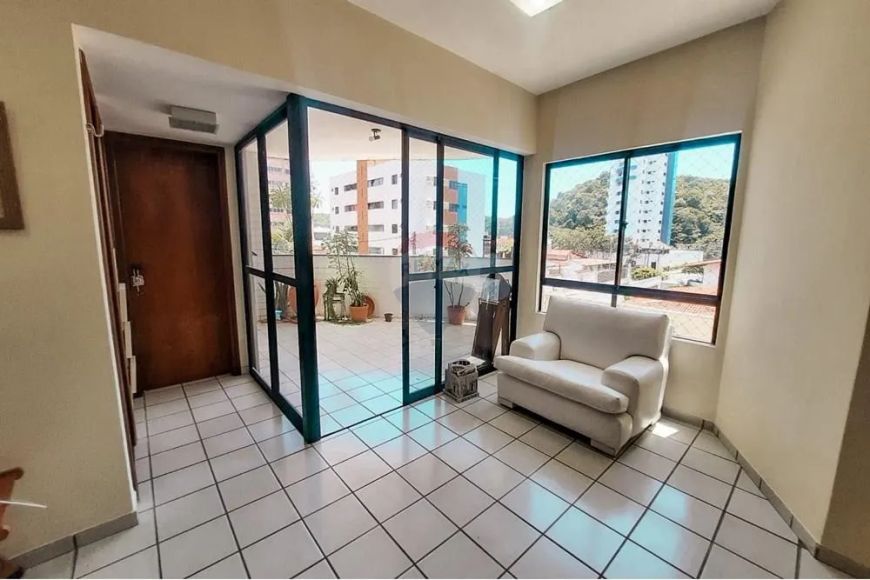 Apartamento de Médio Padrão para Locação