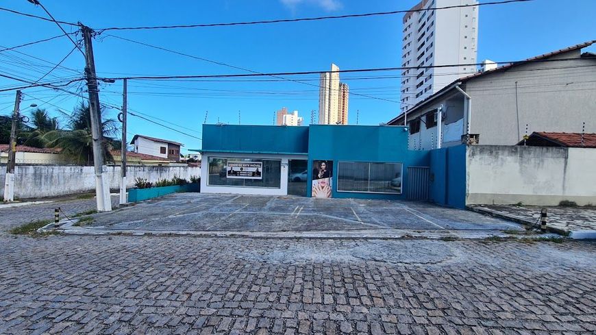 Prédio de esquina com 8 salas à venda, por R$ 800.000 - Ponta Negra - Natal/RN