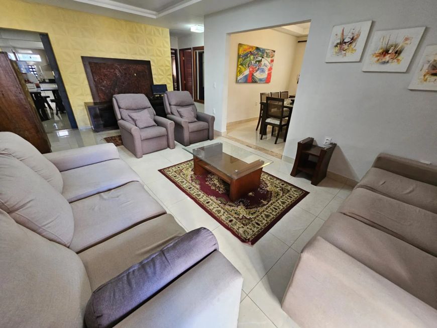 Oferta!! Belíssima Casa 4/4 Sendo 02 Suítes 336m² De Terreno - Candelária