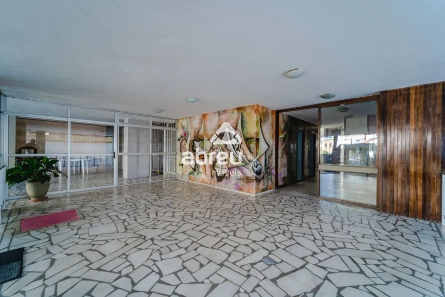 Apartamento no Edifício Salmar