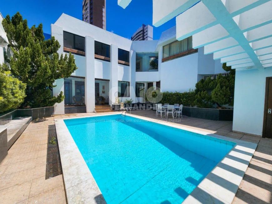 Casa de alto padrão em Lagoa Nova