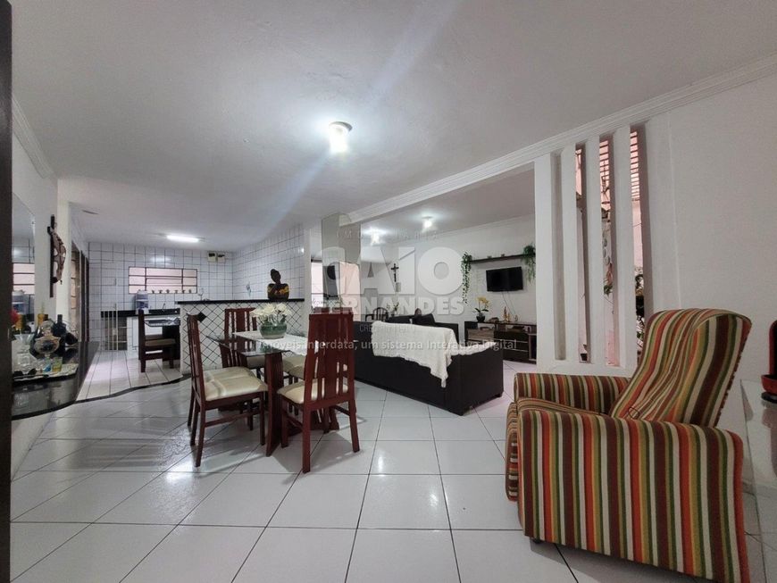 Casa em Lagoa Nova