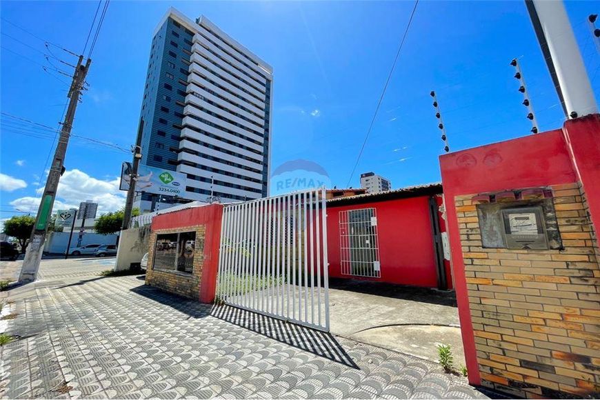 Casa Comercial na Av. Miguel Castro em Lagoa Nova