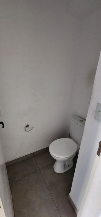 aluga se loja comercial em lagoa nova, próximo do hospital do coração