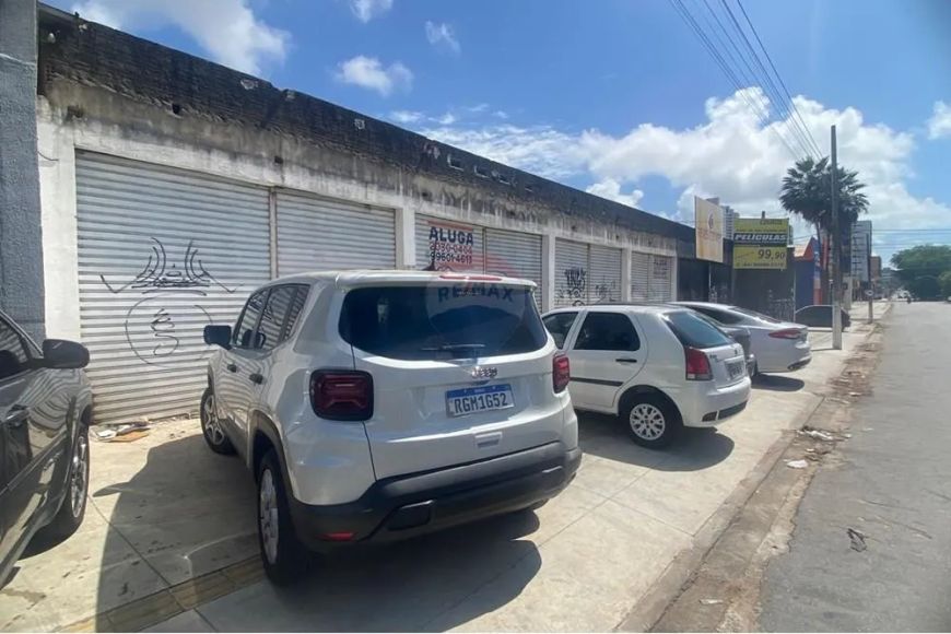 Imóvel Comercial de 800m² em Localização Privilegiada de Natal: Antônio Basílio