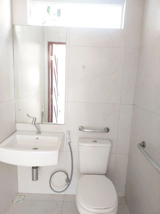 Aluguel de prédio comercial com 07 salas e recepção, Tirol- Natal/RN
