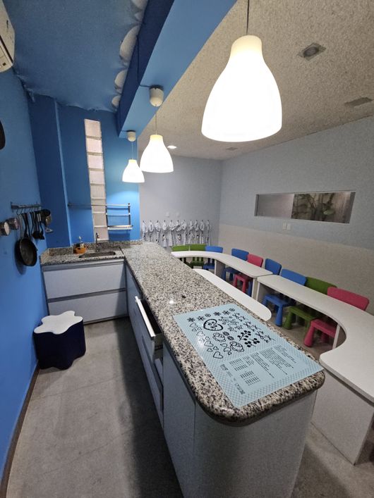 Casa para venda tem 243 metros quadrados em Alecrim - Natal - RN