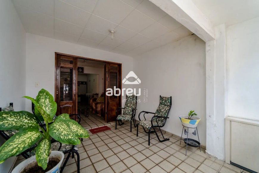 Vende-se imóvel com excelente localização