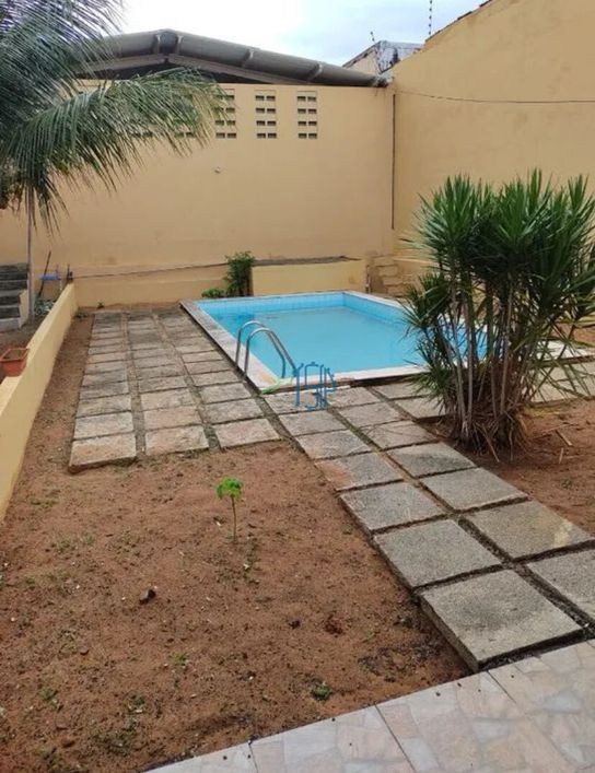 Casa Padrão / Casa Padrão em Natal / Casa em Rua Pública / Casa Padrão no Bairro Nossa Senhora de Na