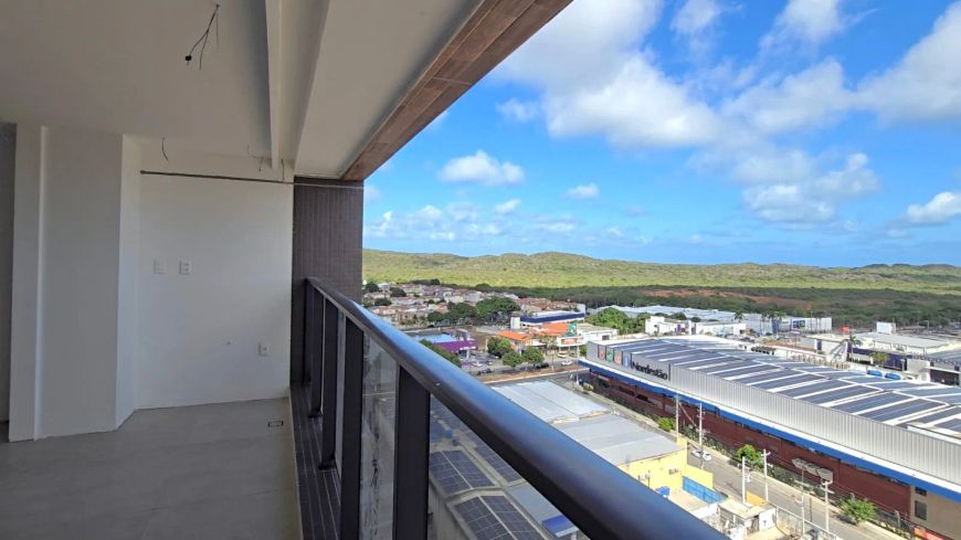 Apart. no Cond. Duo Capim Macio c/ 137 m², 3 suítes, andar alto, lado sombra, linda vista