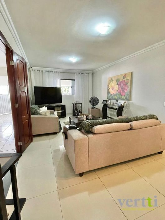 À venda - Casa em Candelária
