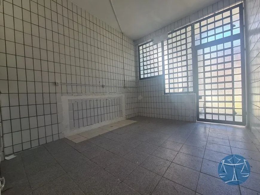 CASA COMERCIAL NA AV AFONSO PENA