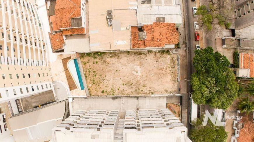 Terreno à venda, 631 m² por R$ 1.200.000 - Petrópolis - Natal/RN