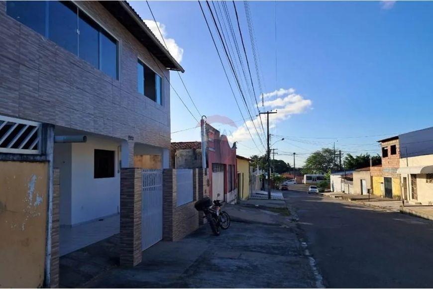 CASA EXCEPCIONAL NO BAIRRO: POTENGI EM NATAL -RN / COM ENERGIA SOLAR PRÓXIMO DO SHOPPING. .