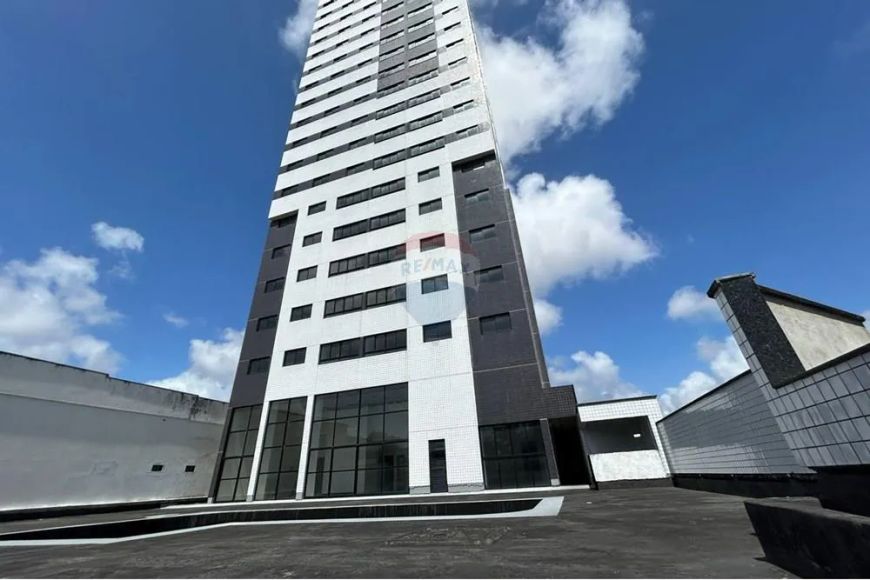 Apartamentos com 102m², 3 quartos em Capim Macio à venda no Residencial Newton Navarro.