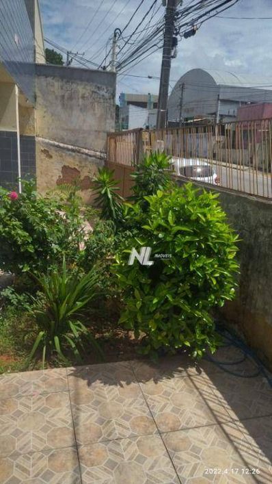 Casa com 4quartos - ótima localização na Olinto Meira, Alecrim