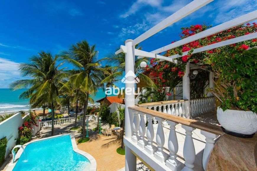 Casa Espetacular à Venda em Ponta Negra