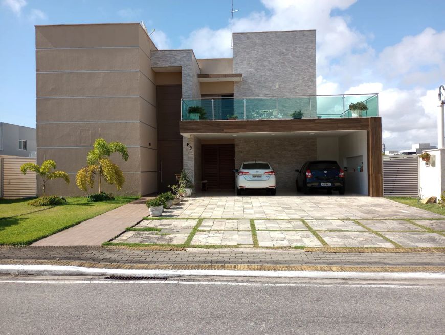 Casa Duplex à venda com 4 quartos no Cond. Flora Boulevard por R$ 1.699.990 - Ponta Negra, Natal/RN