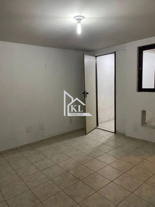 Ponto Comercial 2 Pavimentos - 246M2 - Alecrim ( Av Corenel Estevam)
