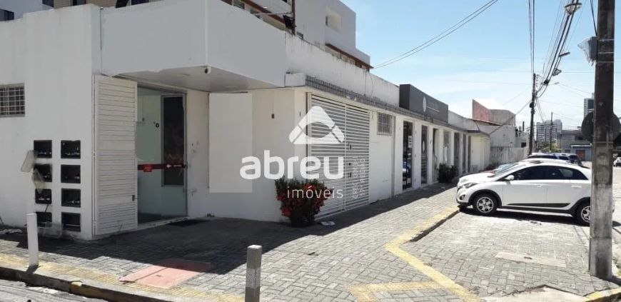 Ponto comercial no Tirol.