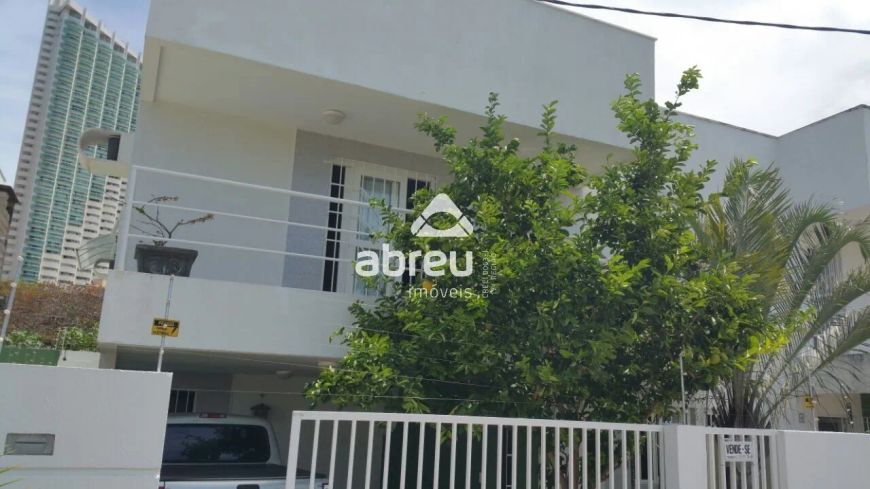 Bela casa em Ponta Negra.