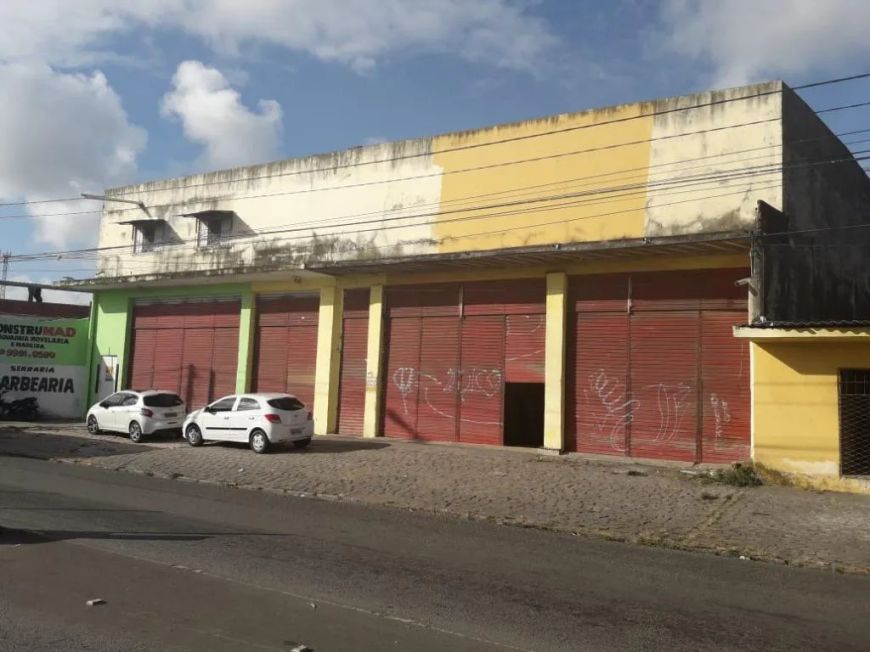 Prédio à venda, 500 m² por R$ 750.000,00 - Quintas - Natal/RN