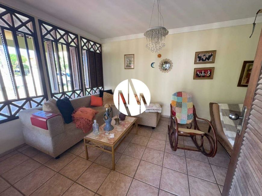 Casa térrea 200m2 3/4 uma suíte para venda no Condomínio Green Woods em Candelária