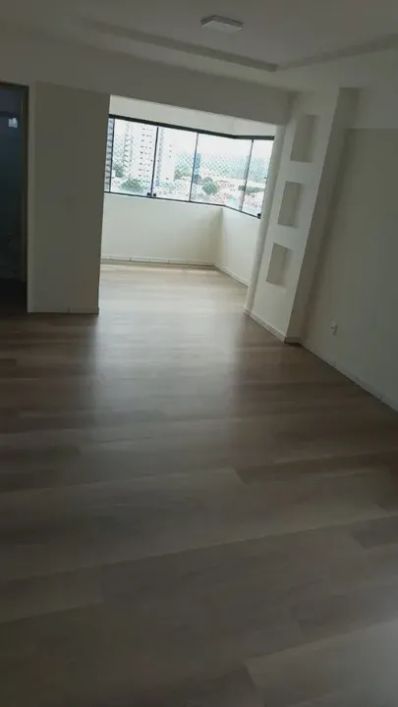 Edf Cond Residencial Safira-175 m2-1 por andar-3 quartos -3wcs-3vagas em Barro Vermelho - Natal - RN
