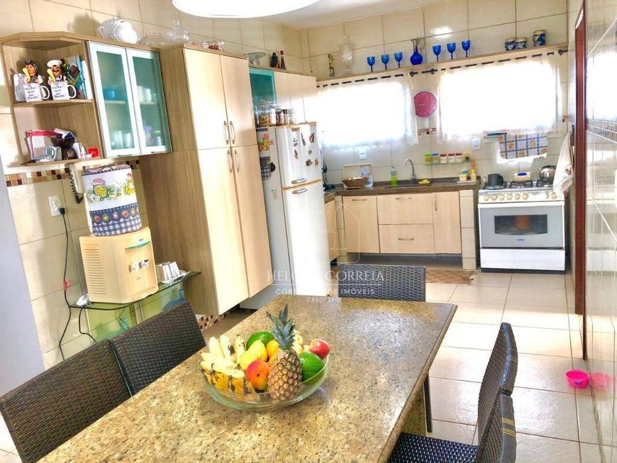 Casa com 4 dormitórios à venda, 287 m² por R$ 650.000,00 - Pajuçara - Natal/RN