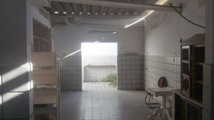 Casa com 4 dormitórios à venda, 350 m² por R$ 550.000,00 - Lagoa Nova - Natal/RN