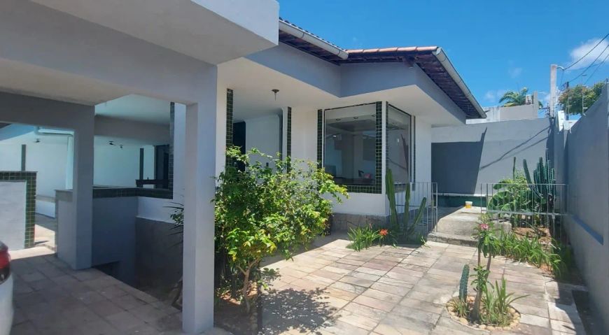 SOBRADO CAPIM MACIO 5 QUARTOS 475METROS 2 VAGAS