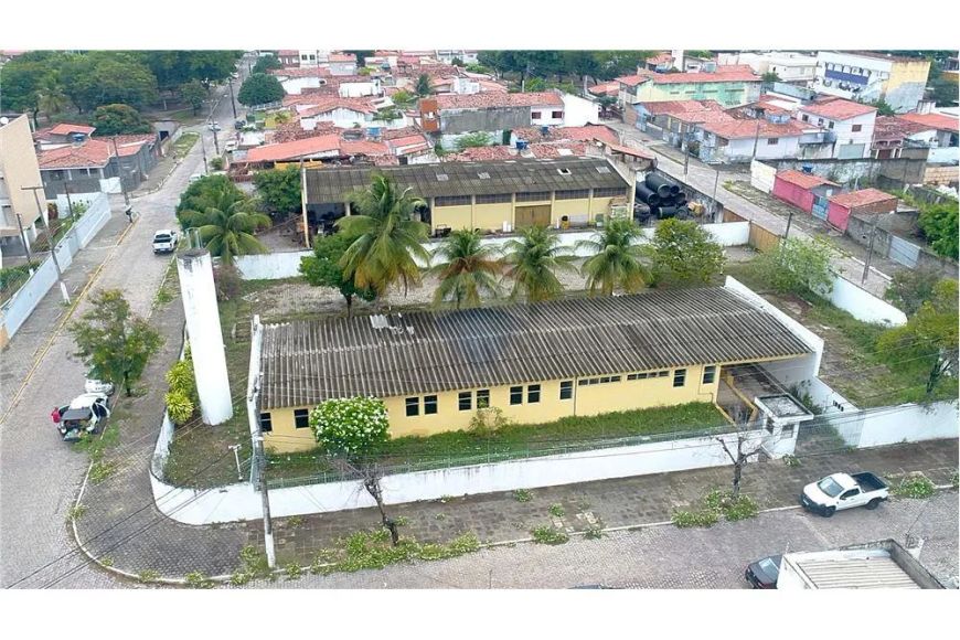 VENDO- Terreno em Lagoa Nova – 2.500 m² com Galpão
