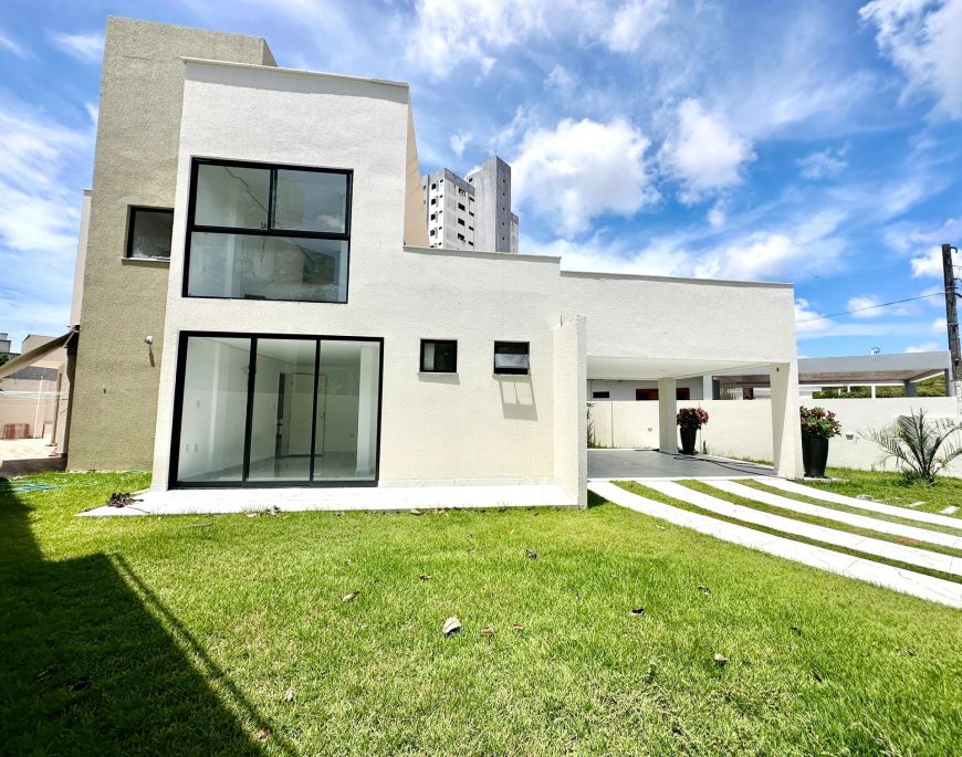 Casa de Alto Padrão, Condomínio Green Woods, Candelaria, Natal RN